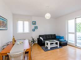 Apartment Antej - One Bedroom Apartment With Terrace and City View