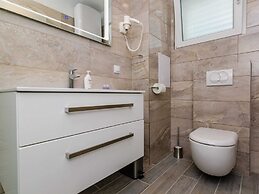 Apartment Petra 14 - Studio Apartment With Balcony and Sea View