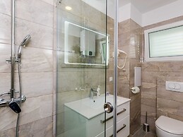 Apartment Petra 14 - Studio Apartment With Balcony and Sea View