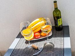 Apartment Petra 14 - Studio Apartment With Balcony and Sea View