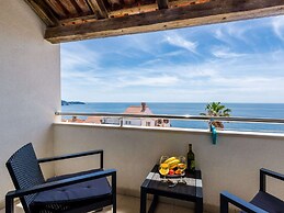 Apartment Petra 14 - Studio Apartment With Balcony and Sea View