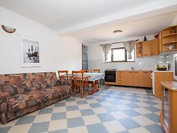 Apartments Vidak - One Bedroom Apartment With Terrace and Pool View -