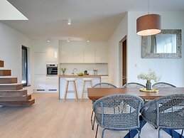 Modern Villa With Swimming Pool