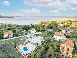 Holiday Home in Bilice With Pool