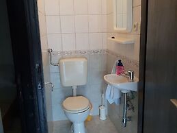 Apartment Tereza - Two Bedroom Apartment With Terrace