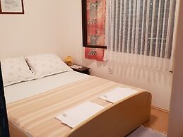 Apartment Tereza - Two Bedroom Apartment With Terrace