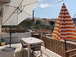 Apartment Tereza - Two Bedroom Apartment With Terrace