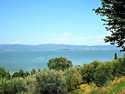 Belvilla by OYO Appartamento Casale dei Girasoli