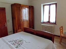 Belvilla by OYO Appartamento Casale dei Girasoli