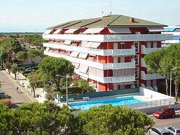 Ground Floor Apartment in Caorle for 6