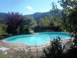 Independent Apartment With Pool