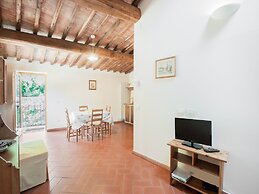 Belvilla by OYO i Tini