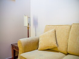 Belvilla by OYO i Tini