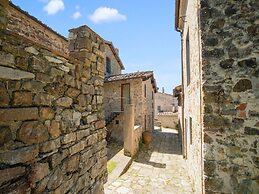 Belvilla by OYO i Tini