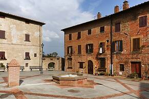 Tuscany Escape With Pool