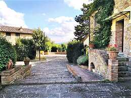 Holiday Home in Gambassi Terme With Private Terrace