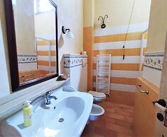 Tranquil Tuscan Stay With Pool