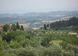 Tranquil Tuscan Stay With Pool