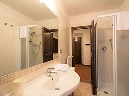 Apartment in Chianti With Swimming Pool