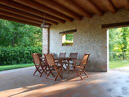 Belvilla by OYO Ground Floor Apartment in Asolo