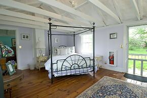 Briar Patch Bed & Breakfast Inn