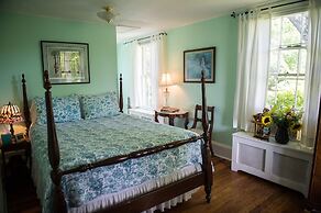 Briar Patch Bed & Breakfast Inn