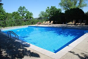 Briar Patch Bed & Breakfast Inn