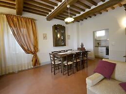 Luxurious Villa With Pool in Cortona