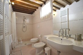 Luxurious Home in Cortona