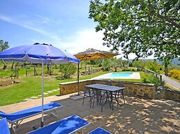 Luxurious Villa With Pool in Cortona