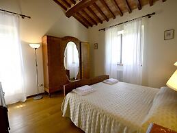 Luxurious Villa With Pool in Cortona
