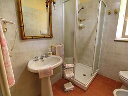 Belvilla by OYO Villa Lucignano