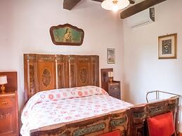 Holiday Home in Marciano Della Chiana With a Private Pool