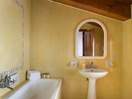 Belvilla by OYO Villa Iole