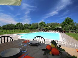 Villa With Swimming Pool in Marciano