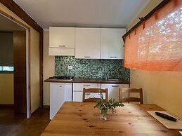 Welcoming Mobile Home in Toscana With Garden