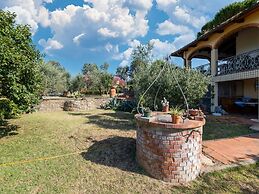 Spacious and Bright House With Private Pool