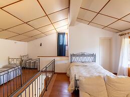 Spacious and Bright House With Private Pool