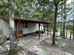 Cosy Mobile Home in Toscana With Shared Pool