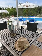 Villa Vitvikena in Gotland, Pool