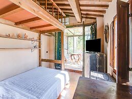Villa in Cortona With Pool