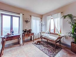 Stone House Villa With Spa in Cortona