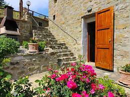 Belvilla by OYO Charming Holiday Home With Pool