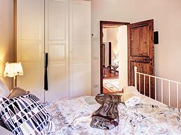 Villa in Gaiole in Chianti With Private Pool
