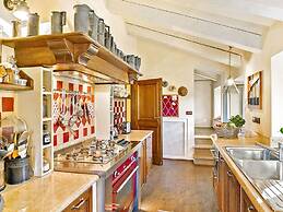 Belvilla by OYO Villa Aiola