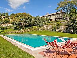 Belvilla by OYO Villa Aiola