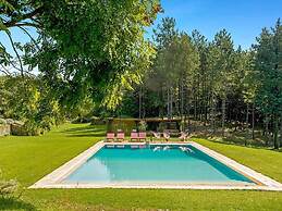 Belvilla by OYO Villa Aiola