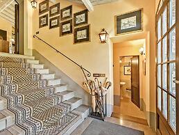 Belvilla by OYO Villa Aiola