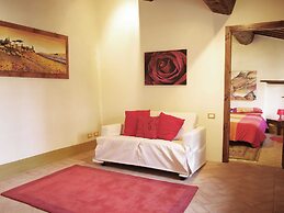 Apartment in the Village With air Conditioning