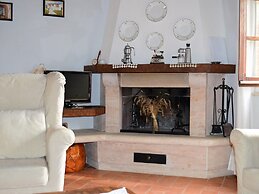 Apartment With Shared Rooftop Pool